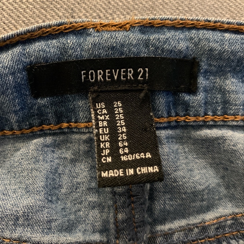 NEW Forever 21 High-Rise Skinny Jeans - Picture 6 of 6